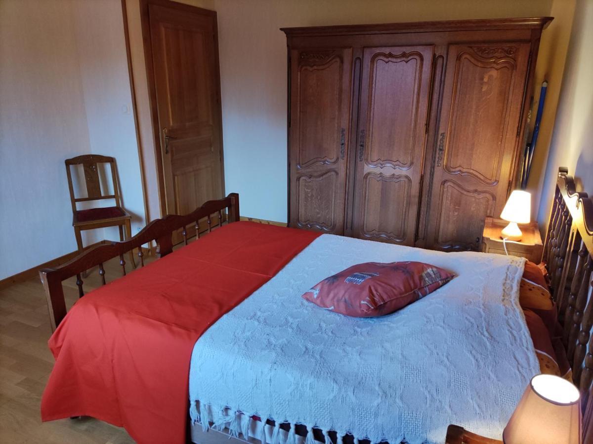 Maison Spacieuse Chez PopolCorbenay エクステリア 写真